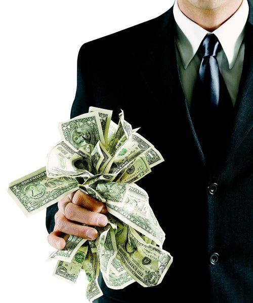 89家A股房企利润仅增21% 利润增长难敌高管年薪