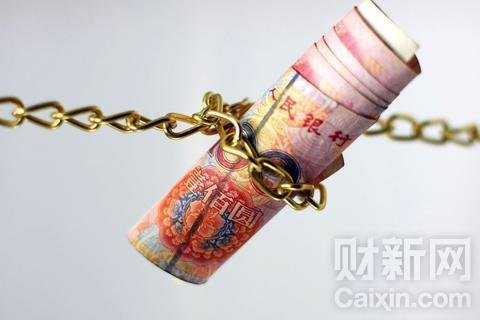 7月热钱流出或超300亿美元 创年内新高