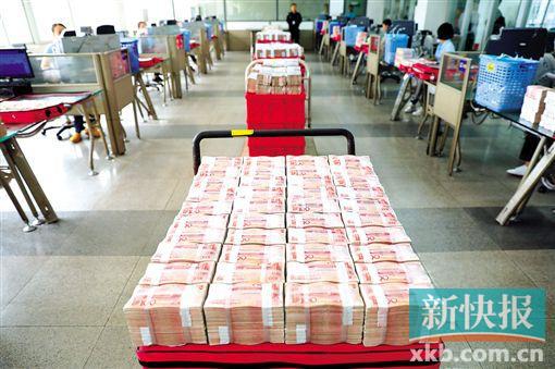 
                                            ■现金清分车间。
                                    